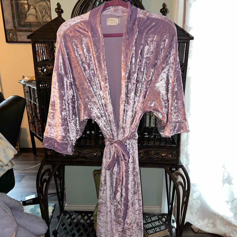 Lavender Velvet Women's Robe